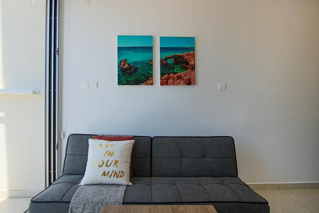Phaedrus Living - Seaside Luxury Flat Harbour 105 Paphos Exterior foto